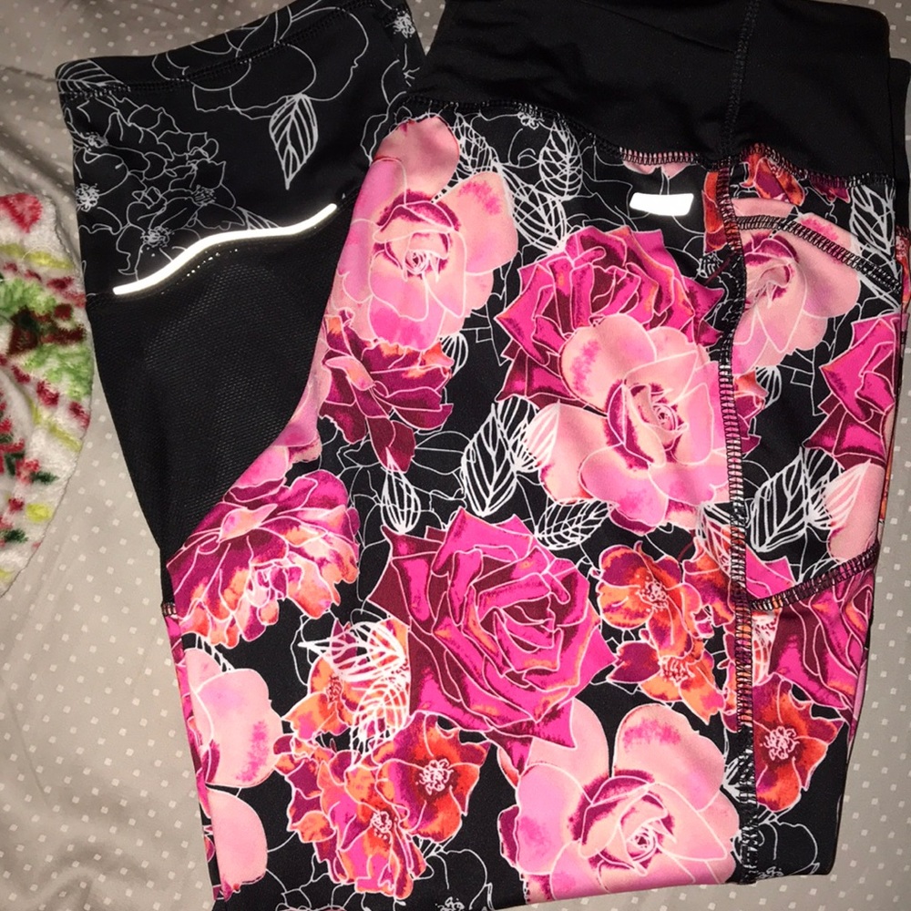 Danskin Now Women’s workout leggings